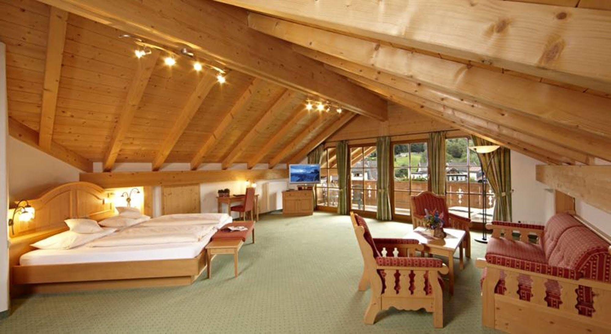 Hotel Schatten Garmisch-Partenkirchen Exteriör bild